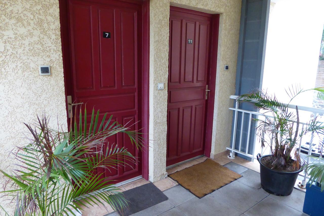 Le Benitier Apartment แซ็งต์-จีลส์-เลส์-แบ็งส์ ภายนอก รูปภาพ